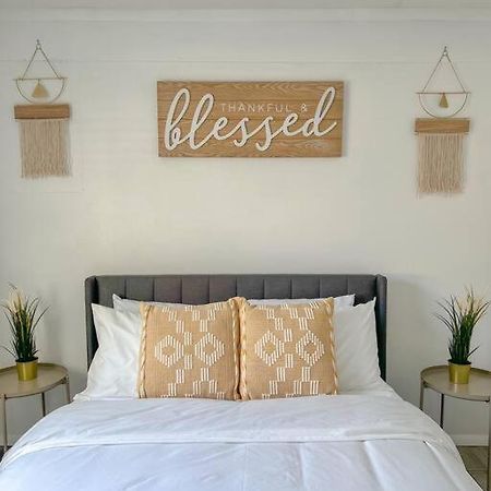 Sparkling Guest Home 2 Bedroom-15 Minutes To Clearwater Beach Εξωτερικό φωτογραφία